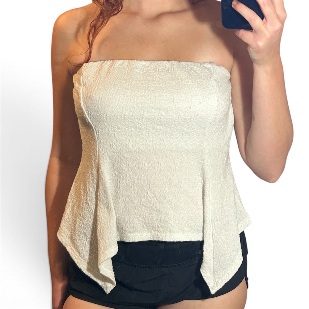 Lily Star White Textured Popcorn Handkerchief Hem Tube Top Large 22300
